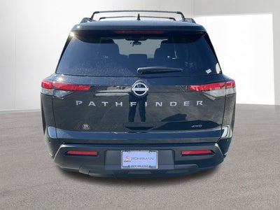 2026 Nissan Pathfinder SV