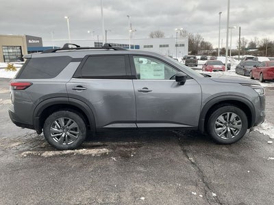 2026 Nissan Pathfinder SV