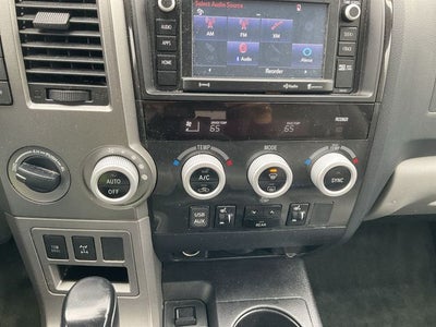 2017 Toyota Sequoia SR5 5.7L