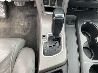 2017 Toyota Sequoia SR5 5.7L