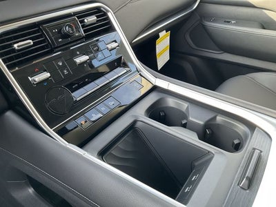 2026 Nissan Armada SV