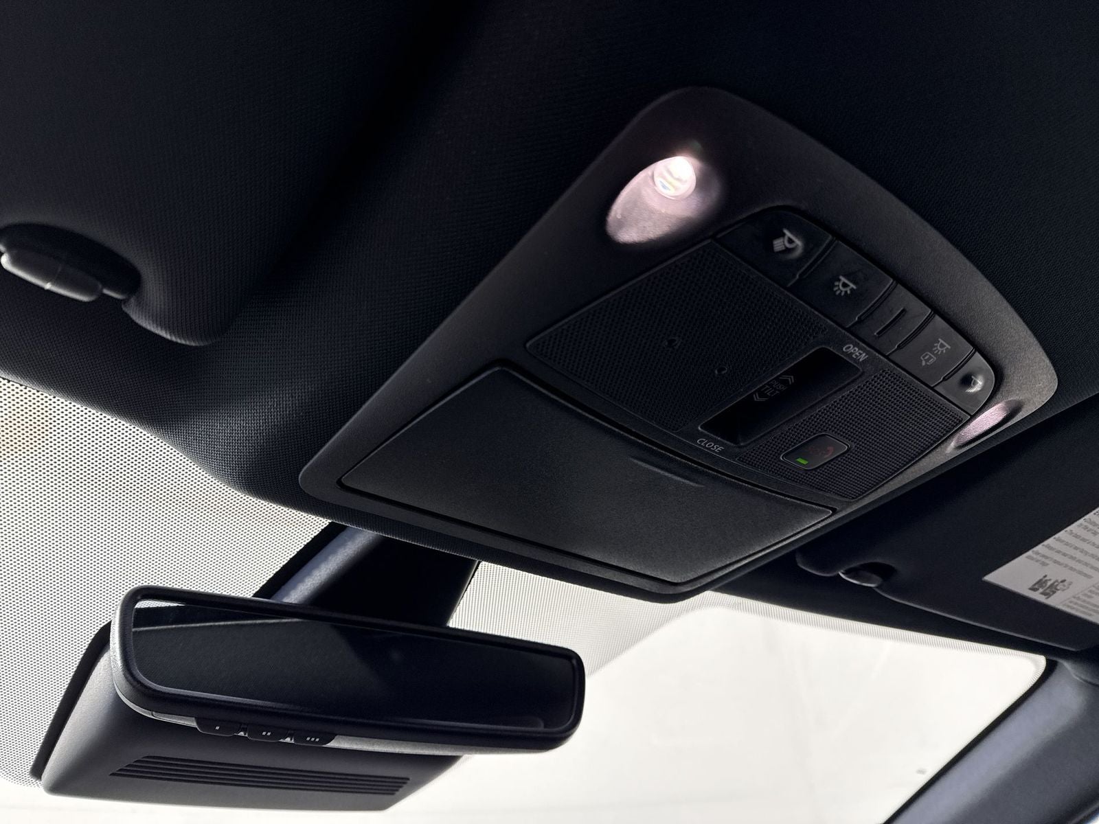 2023 Nissan Maxima SR