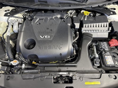 2023 Nissan Maxima SR