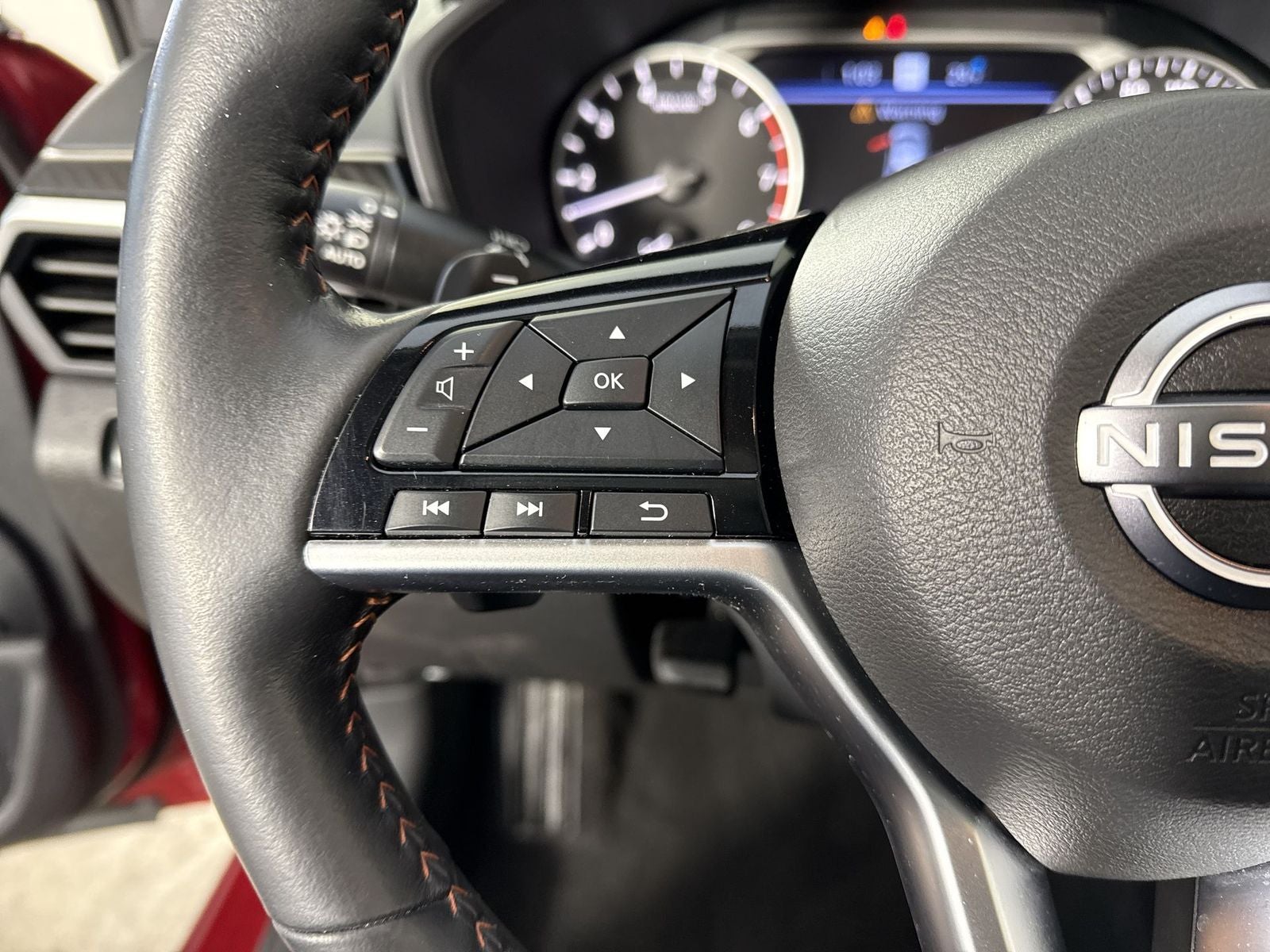 2023 Nissan Altima 2.0 SR