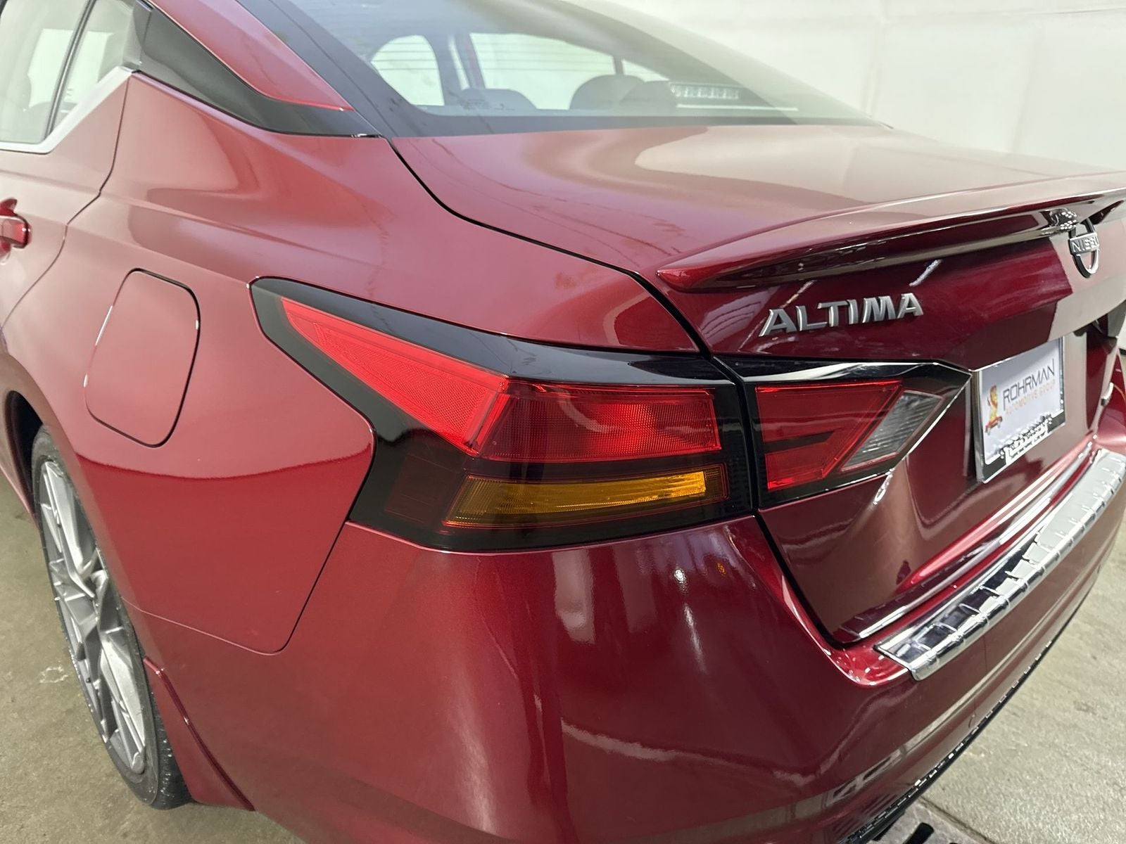 2023 Nissan Altima 2.0 SR