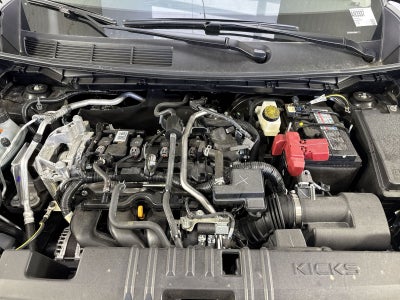 2025 Nissan Kicks SV