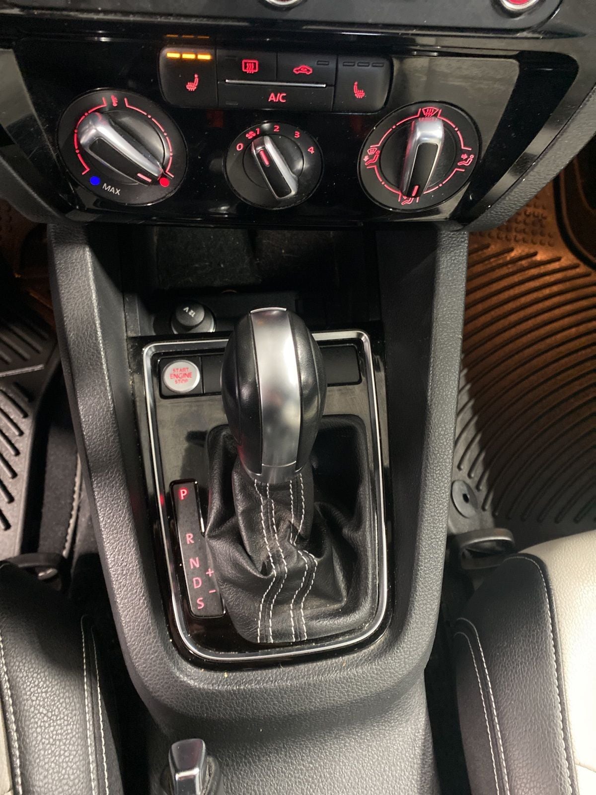 2015 Volkswagen Jetta 1.8T SEL