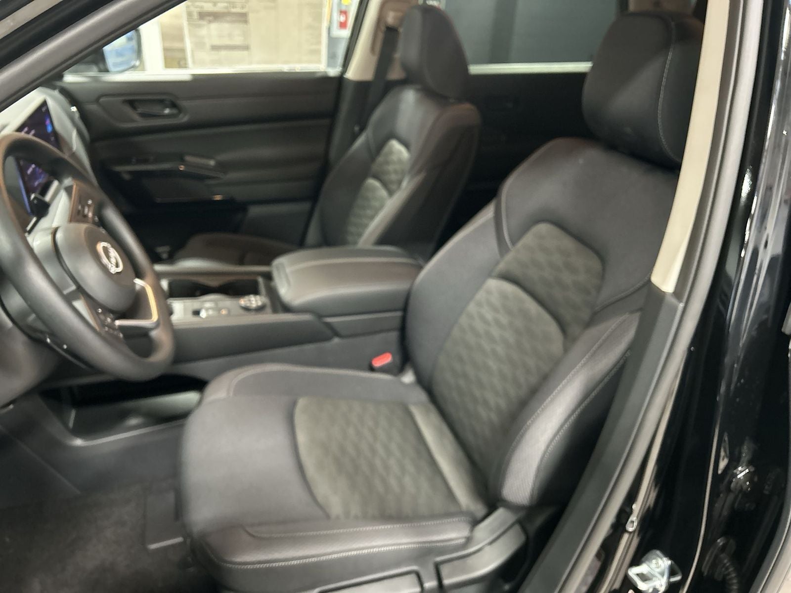 2026 Nissan Pathfinder S