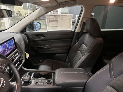 2026 Nissan Pathfinder S