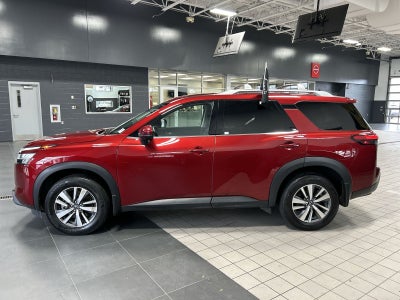 2024 Nissan Pathfinder SL