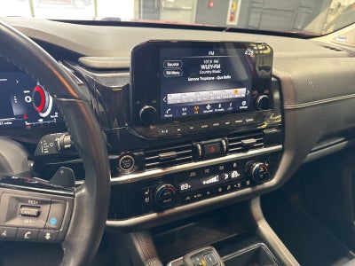 2023 Nissan Pathfinder Platinum