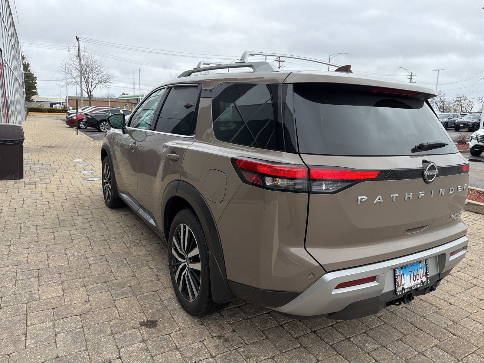 2024 Nissan Pathfinder Platinum