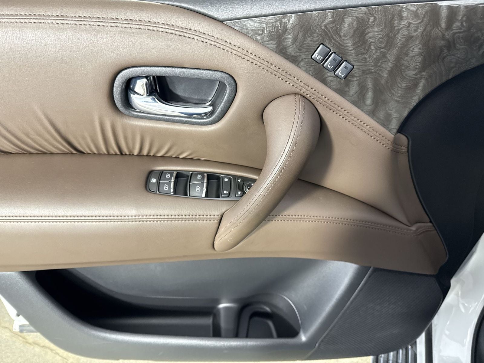 2022 Nissan Armada Platinum