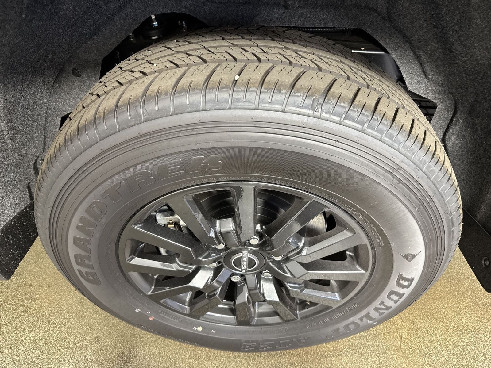 2025 Nissan Armada SV