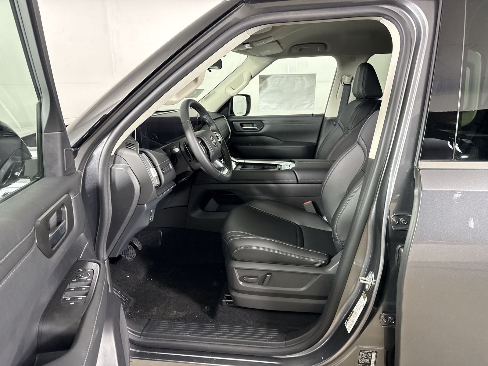 2026 Nissan Armada SV