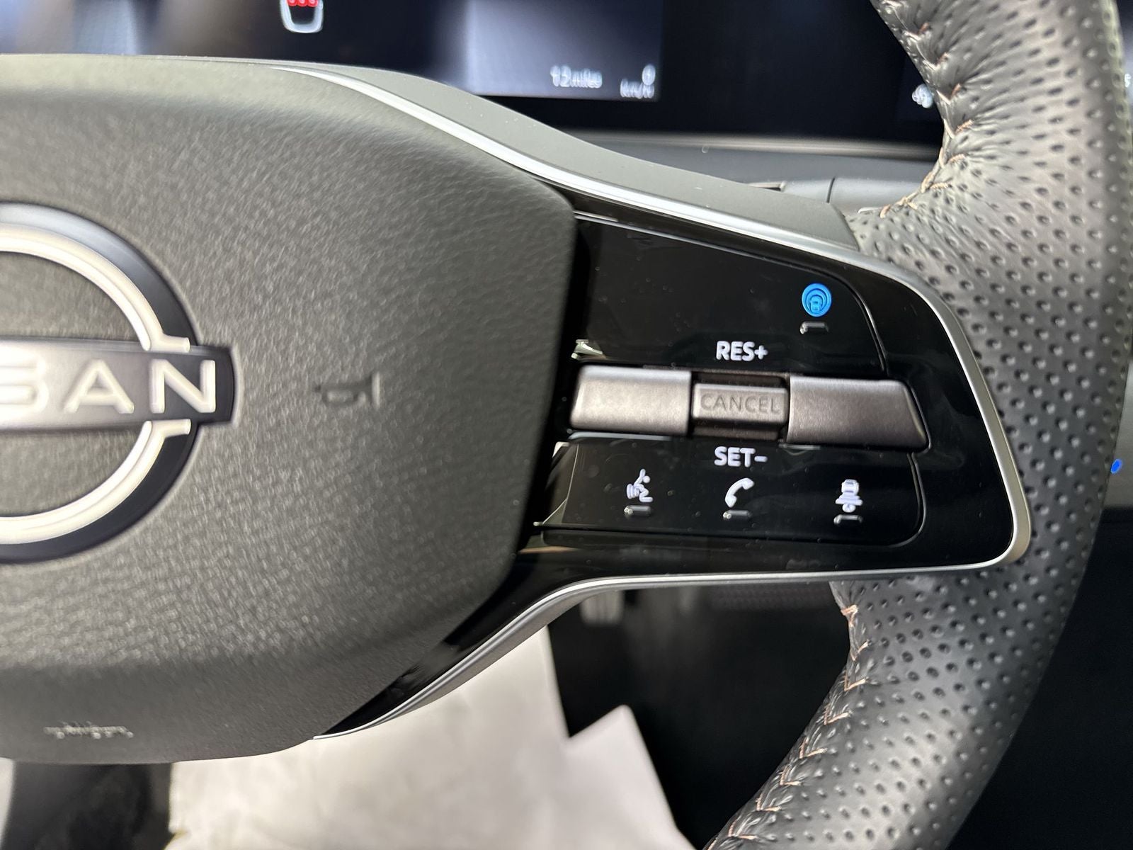 2025 Nissan Ariya EVOLVE+ e-4ORCE