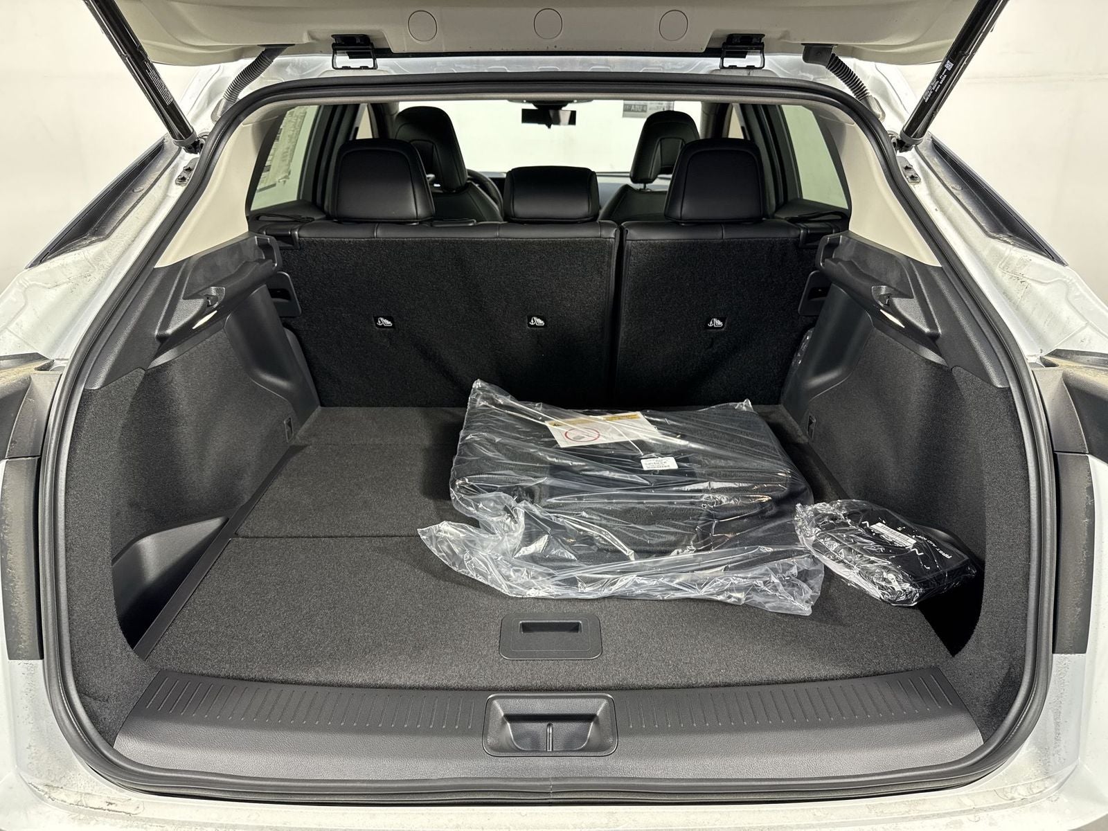 2025 Nissan Ariya EVOLVE+ e-4ORCE