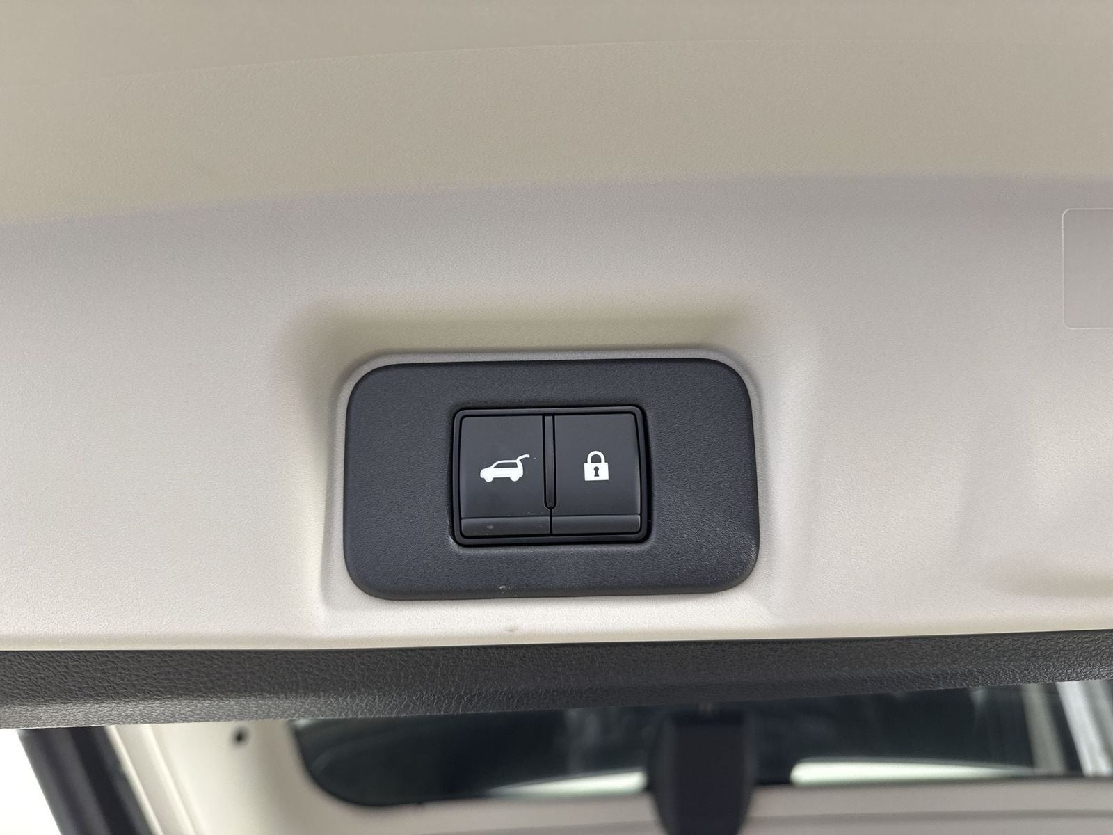 2025 Nissan Ariya EVOLVE+ e-4ORCE