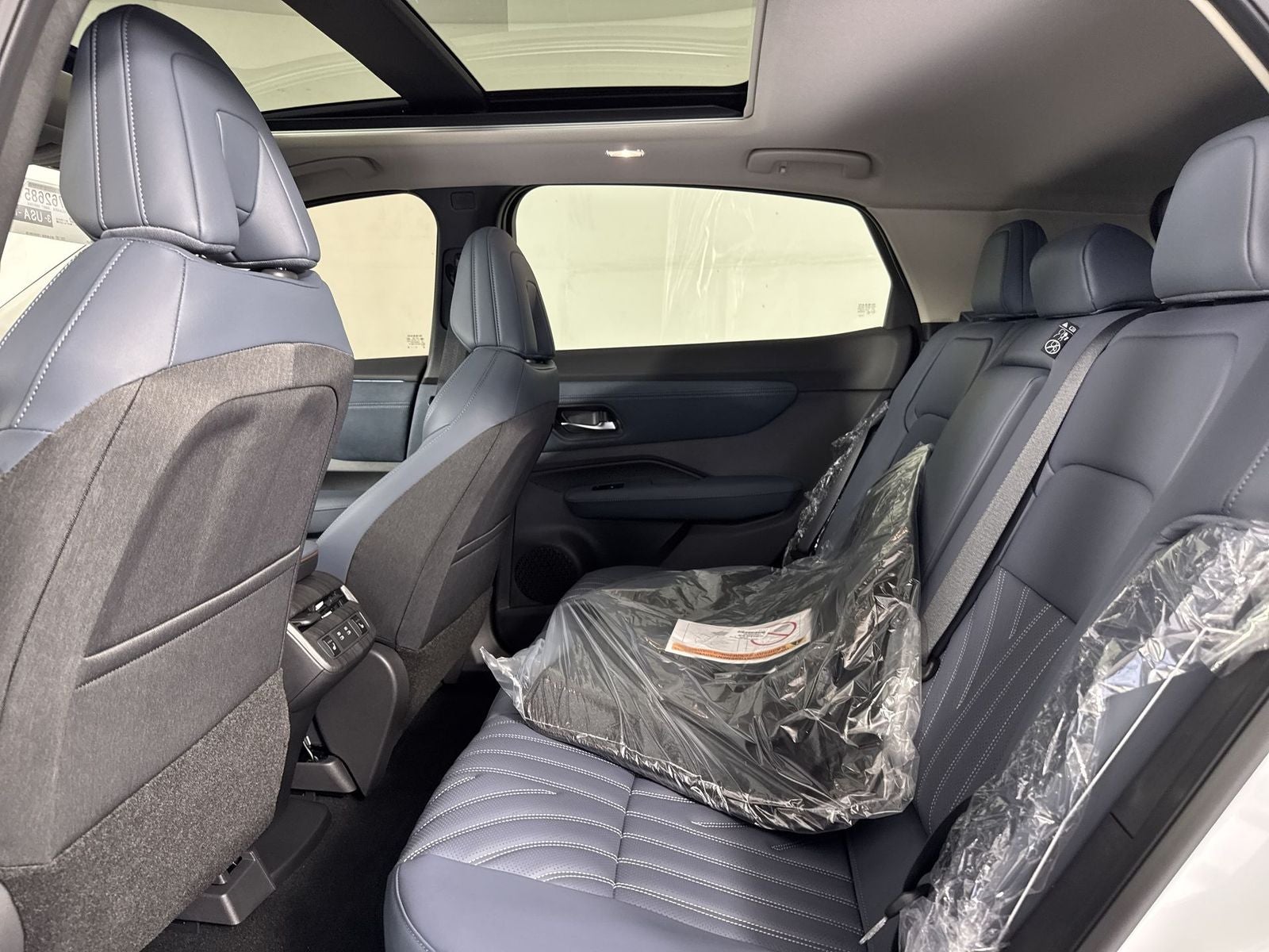 2025 Nissan Ariya PLATINUM+ e-4ORCE