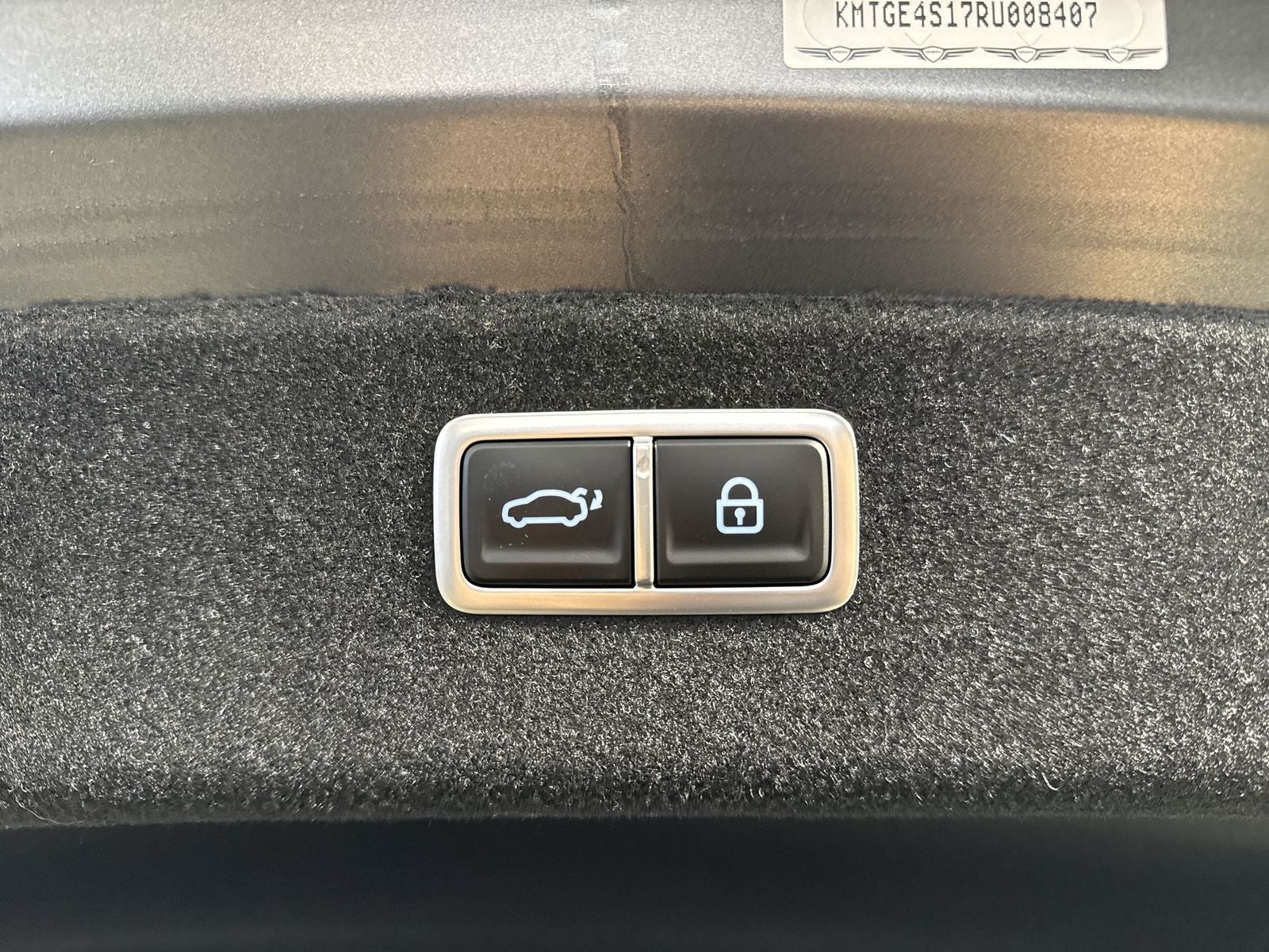 2024 Genesis Electrified G80 Advanced