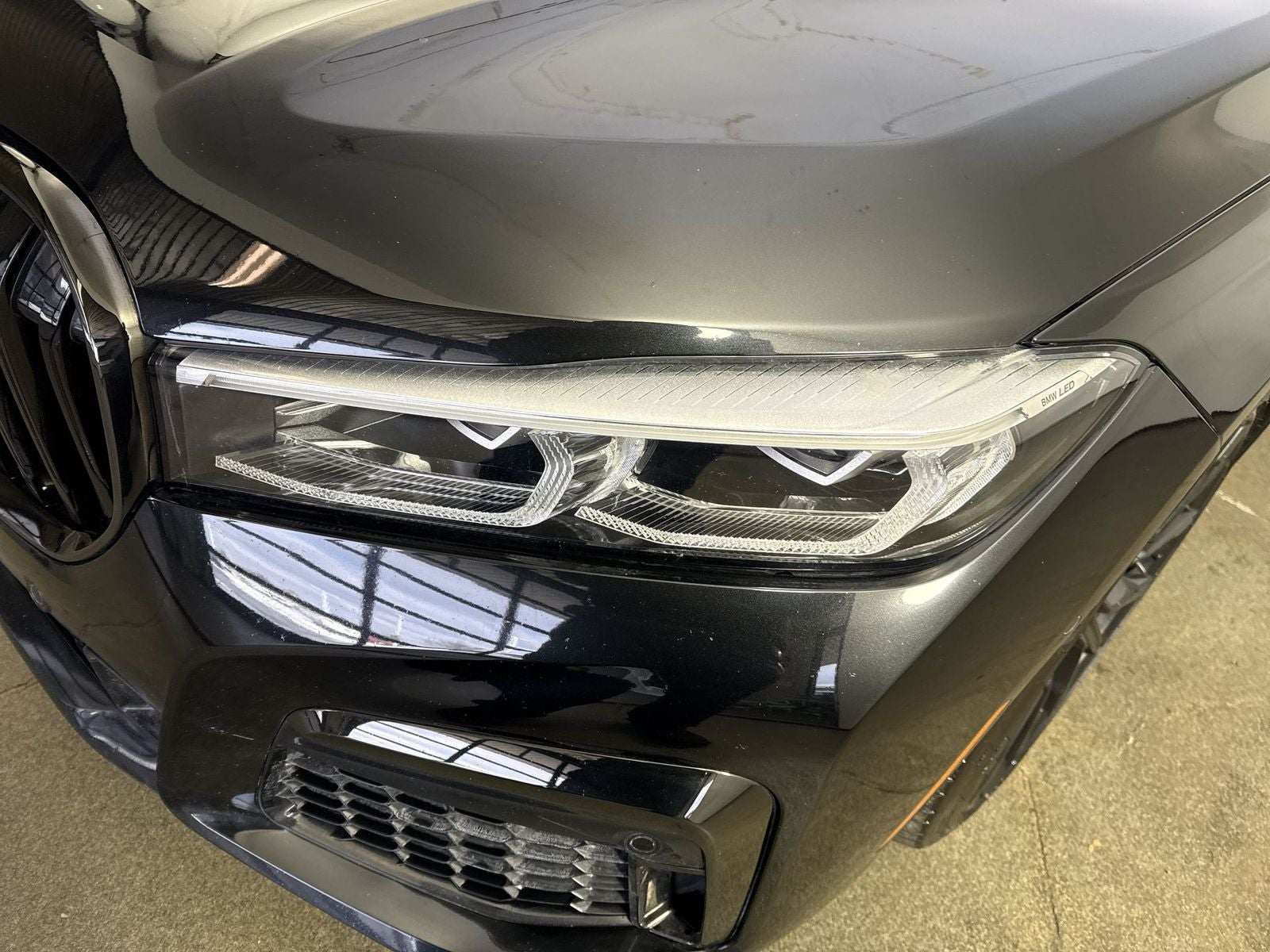 2022 BMW 7 Series 750i xDrive