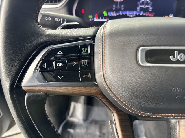 2022 Jeep Grand Cherokee Summit