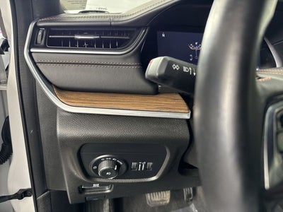 2022 Jeep Grand Cherokee Summit