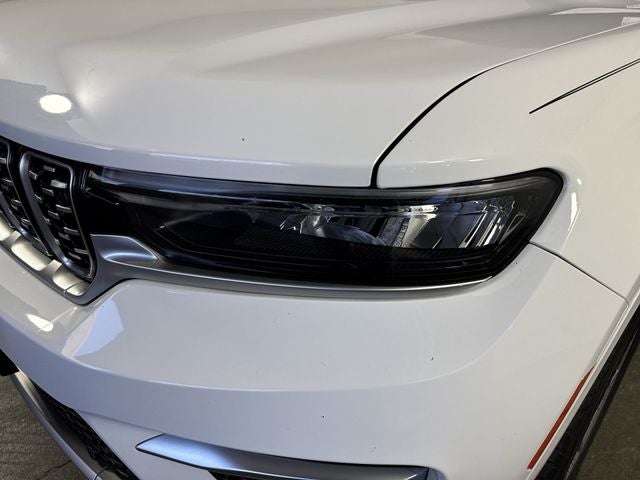 2022 Jeep Grand Cherokee Summit