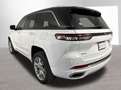 2022 Jeep Grand Cherokee Summit