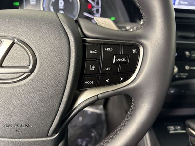 2025 Lexus ES 300h F SPORT DESIGN