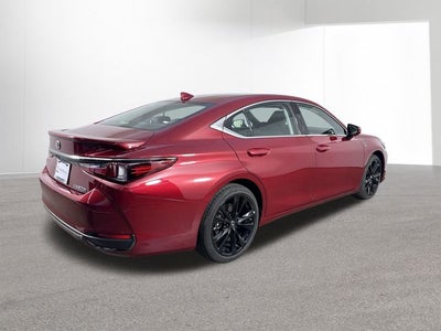 2025 Lexus ES 300h F SPORT DESIGN