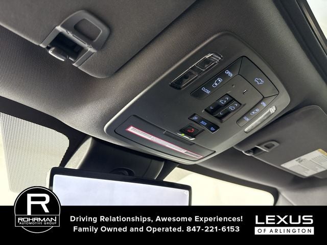 2023 Toyota Sienna Platinum 7 Passenger