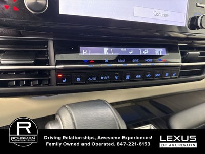 2023 Toyota Sienna Platinum 7 Passenger