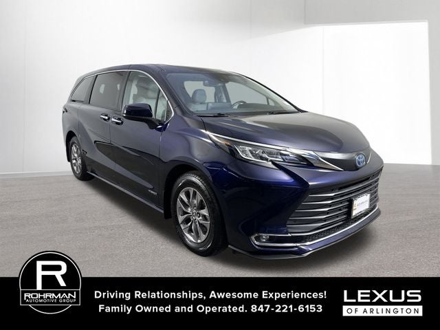 2021 Toyota Sienna XLE