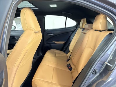 2026 Lexus UX 300h Premium