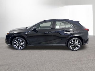 2025 Lexus UX 300h F SPORT Design