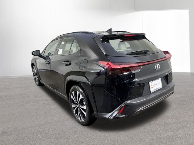 2025 Lexus UX 300h F SPORT Design