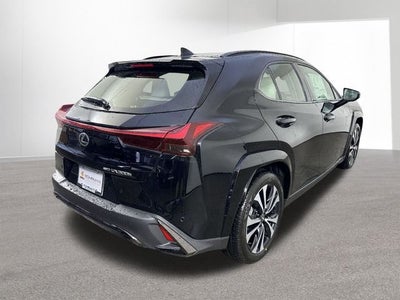 2025 Lexus UX 300h F SPORT Design