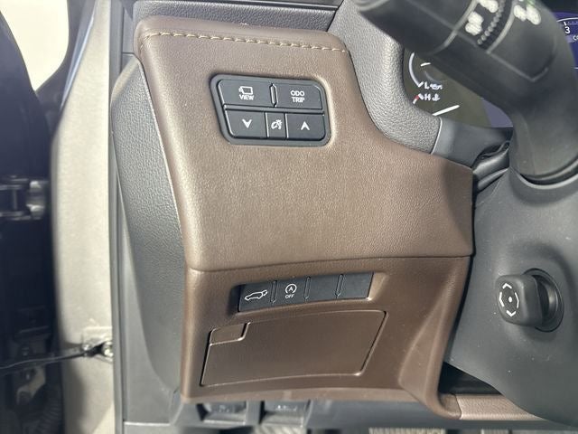 2022 Lexus LX 600 LUXURY