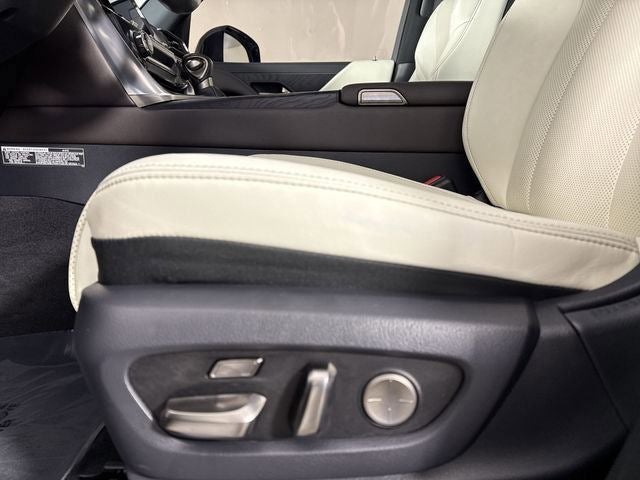 2022 Lexus LX 600 LUXURY