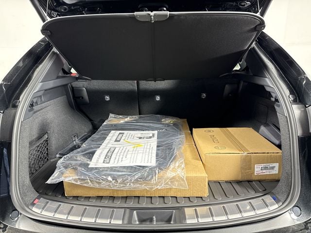 2026 Lexus NX 450h+ Luxury