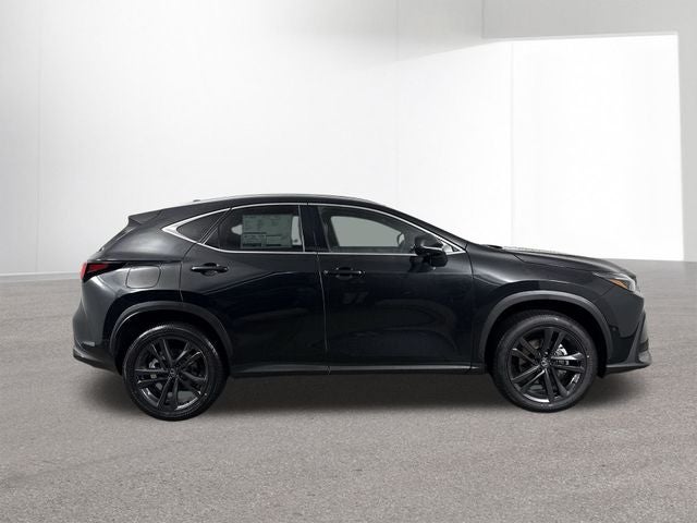 2026 Lexus NX 450h+ Luxury