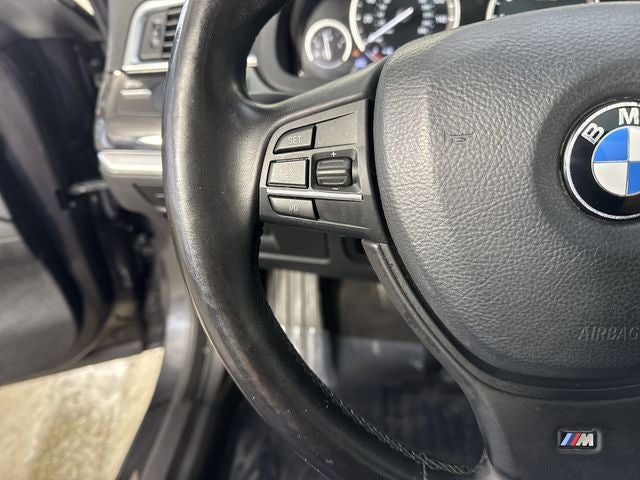 2013 BMW 5 Series 550i xDrive Gran Turismo