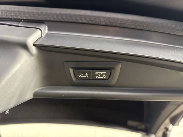 2013 BMW 5 Series 550i xDrive Gran Turismo