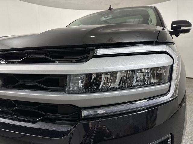 2022 Ford Expedition Max XLT