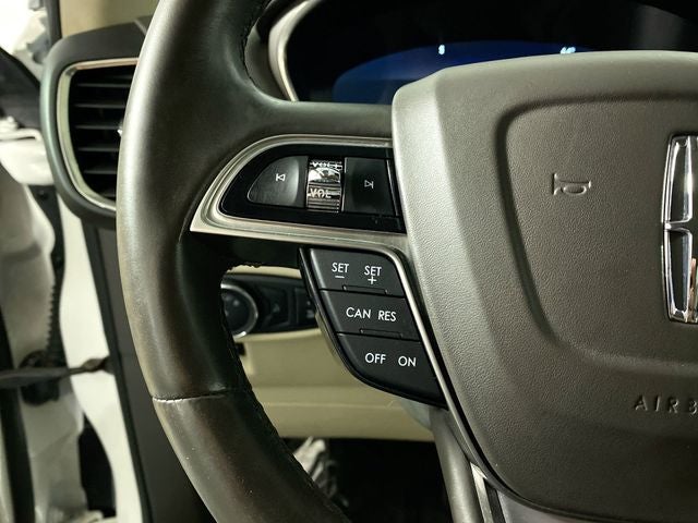 2020 Lincoln Nautilus Standard