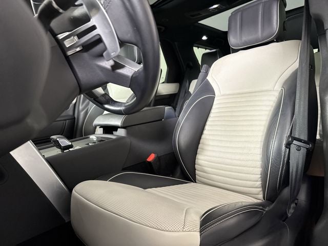 2022 Land Rover Discovery HSE R-Dynamic