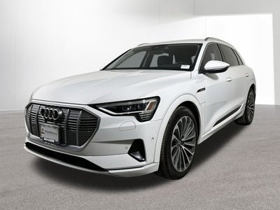 2019 Audi e-tron Prestige quattro