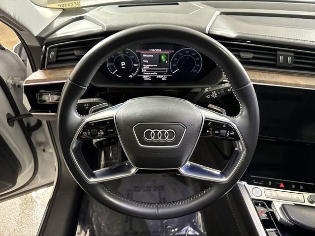 2019 Audi e-tron Prestige quattro