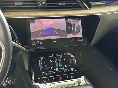 2019 Audi e-tron Prestige quattro